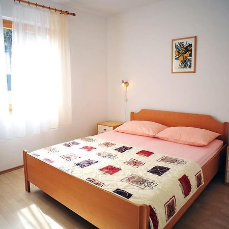 Apartmani Anita Медулин Екстериор снимка