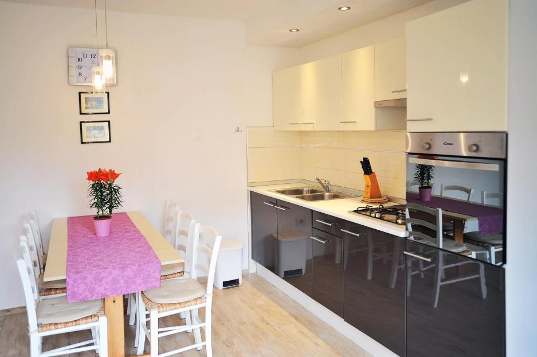 Apartmani Anita Медулин Екстериор снимка