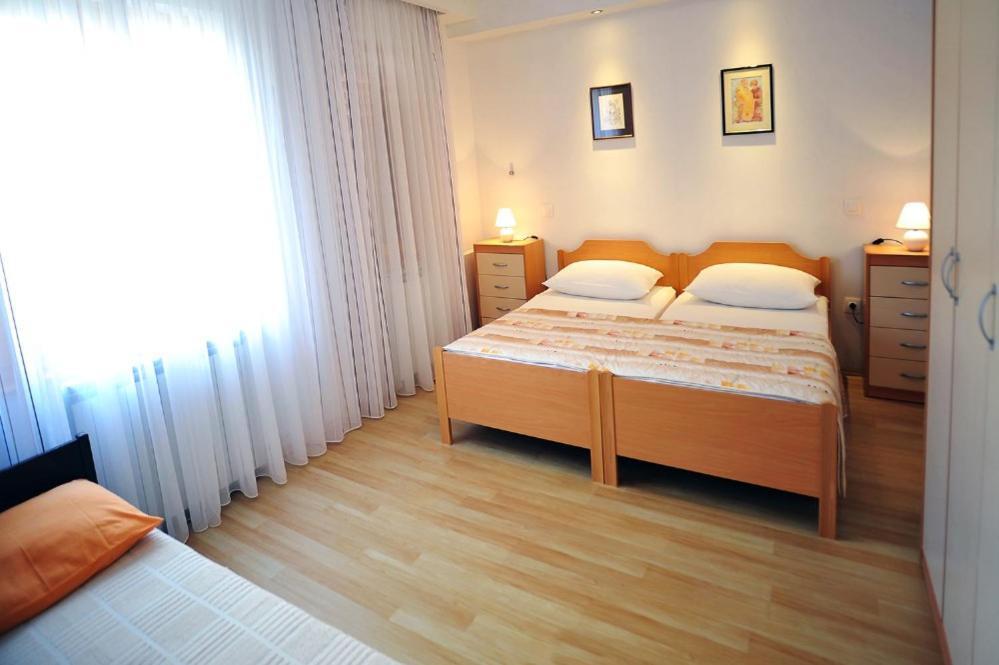 Apartmani Anita Медулин Екстериор снимка
